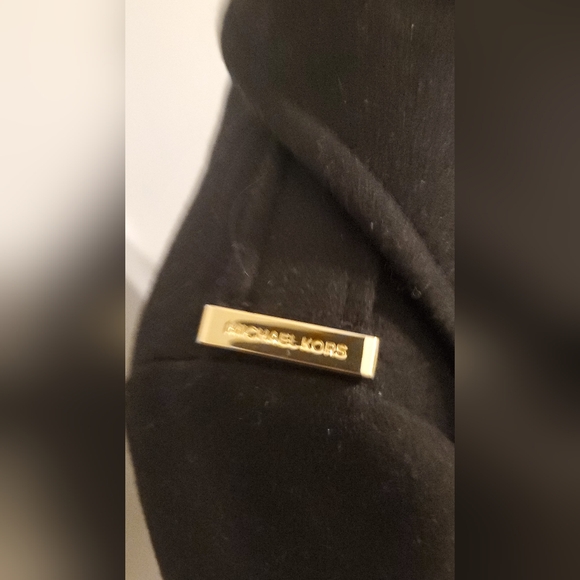 Michael Kors coat - Picture 3 of 6